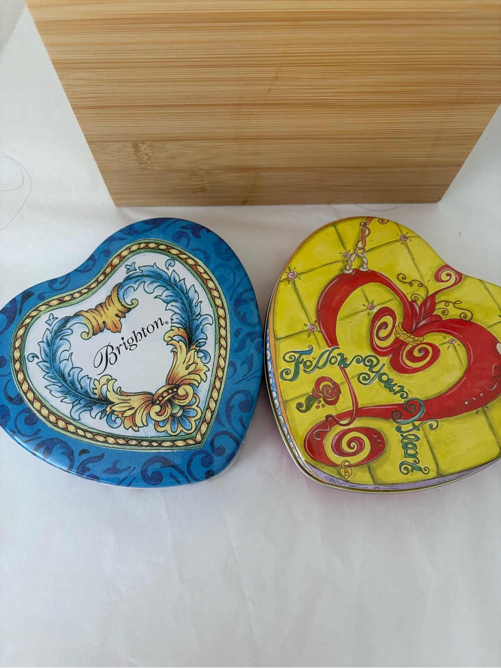 Brighton Heart Tin Pair - Blue & Yellow Decorative Hearts - Picture 4 of 5